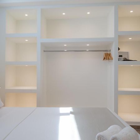 Ferienwohnung Aneliz Paros Exterior foto